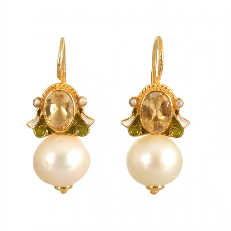 Classical pearls earrings, handmade in Italy by Percossi Papi with natural stones